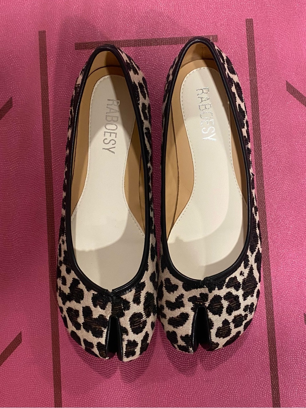 Leopard Print Tabi Ballet Flats in Beige and Black